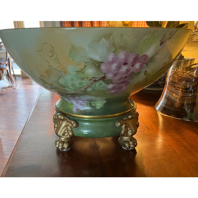 English Mid 19th Century Austrian Hand-Painted Bowl on Stand For Sale - Image 3 of 10