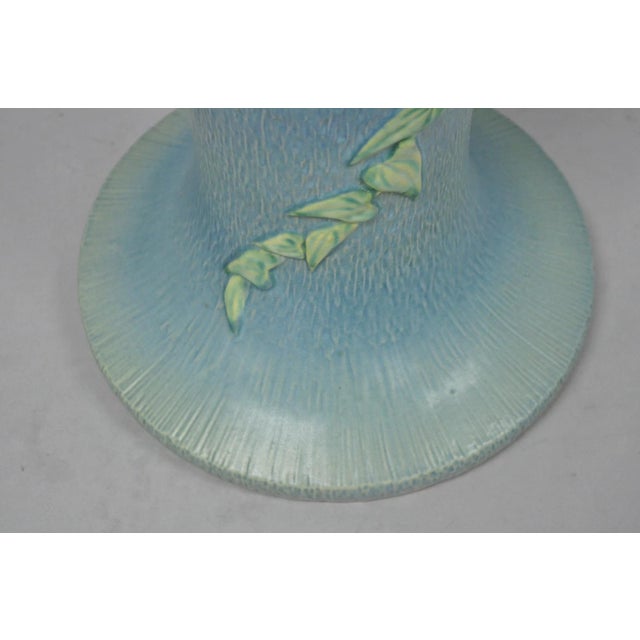 Vintage Roseville Usa Blue Clematis Flower Art Pottery Jardiniere Pedestal Base For Sale - Image 10 of 18
