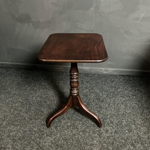 Wood Georgian Tripod Table, 1800s For Sale - Image 7 of 7
