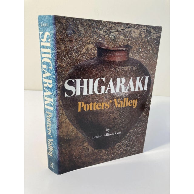 Shigaraki the Potters' Valley 1st Edition 1979 Japan Hardcover Book by Louise Allison Cort For Sale - Image 4 of 13