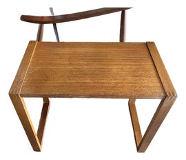 Example of FM Mobler Tables