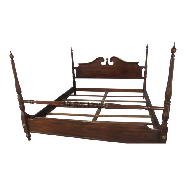 1980s Ethan Allen Georgian Court Cherry King Bed Poster Designer For Sale