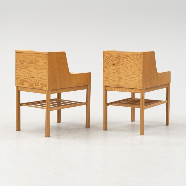 Mid-Century Modern Vintage Swedish Oak Bedside Tables, 1960s, Set of 2 For Sale - Image 3 of 5