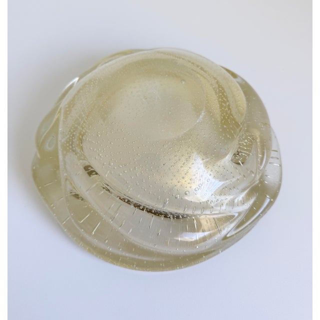 Large 1960s Murano Archimede Seguso Gold Fleck Bullicante Bowl, Attributed For Sale - Image 13 of 14