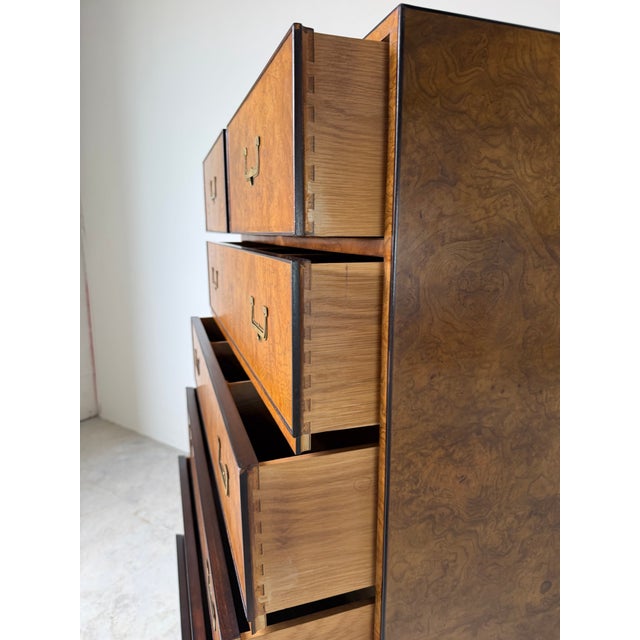 1970’s Vintage John Widdicomb Campaign Burled Wood Highboy Dresser on Casters With Recessed Brass Hardware For Sale - Image 13 of 13