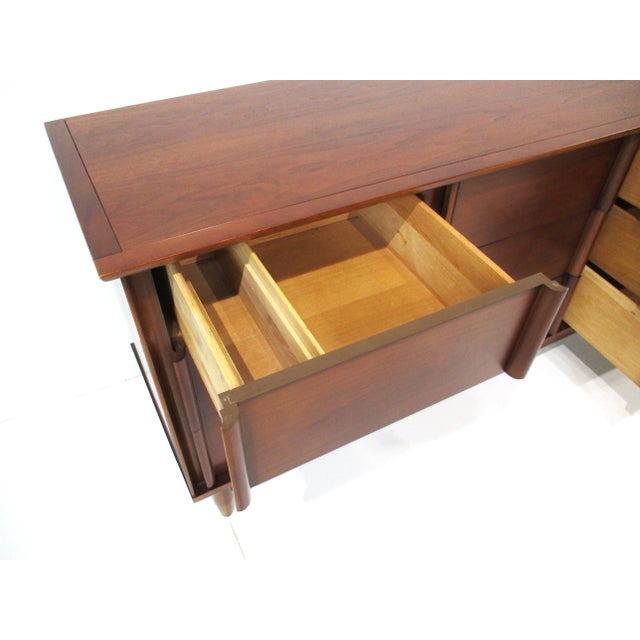 Wood Mid Century Walnut Nine Drawer Dresser Chest by Dixie For Sale - Image 7 of 12