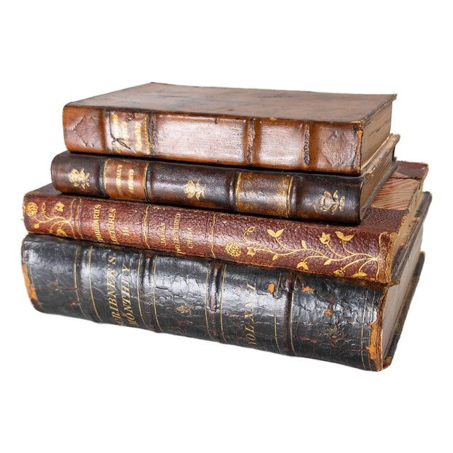 Mid-Century Faux Leatherbound Book Decorative Box, French or English For Sale