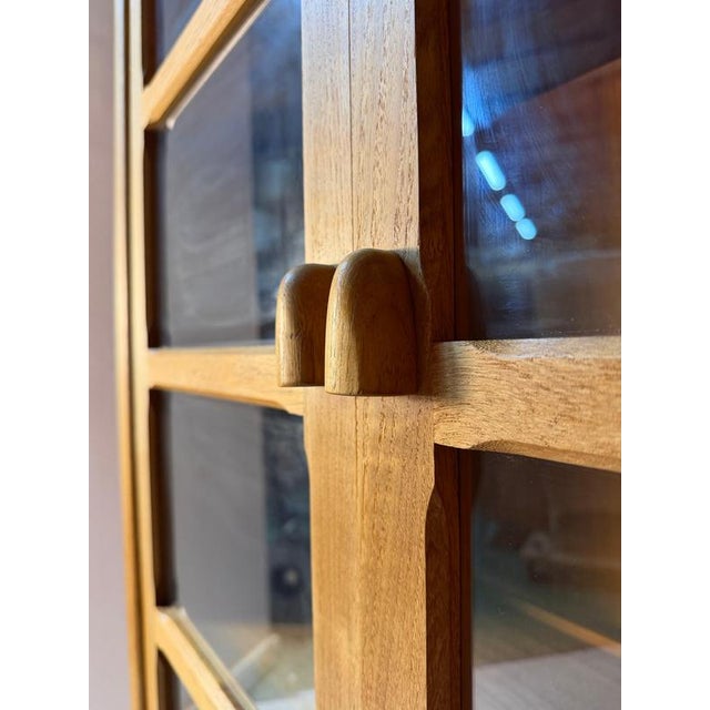 Round Arched Teak Display Case with Lighting from Dyrlund For Sale - Image 3 of 11