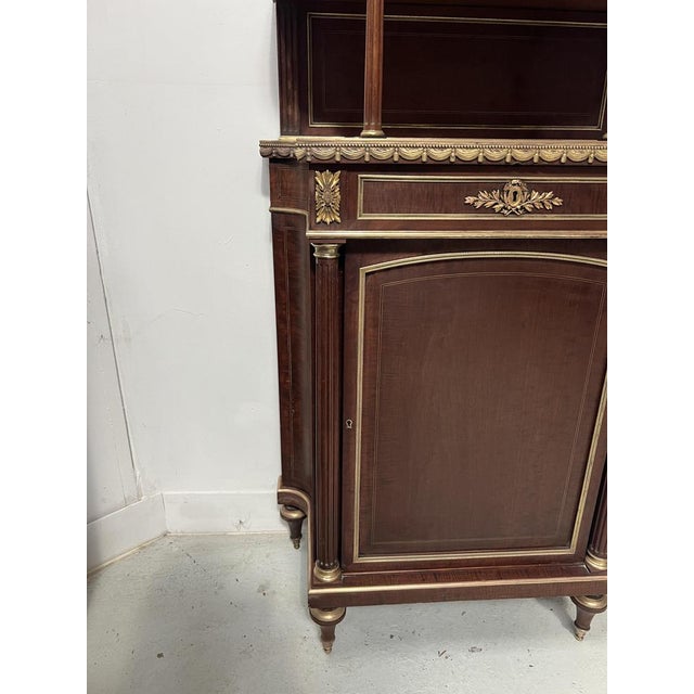 Napoleon III Mahogany and Chased Bronze Display Cabinet, 1800s For Sale - Image 3 of 18