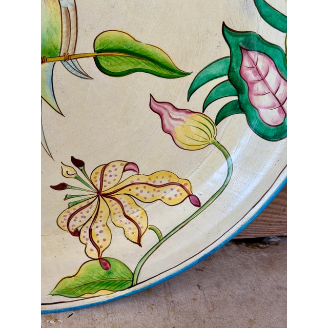 Late 20th Century Vintage Hand-Painted Tropical Bird Papier-Mâché Tray For Sale - Image 5 of 10