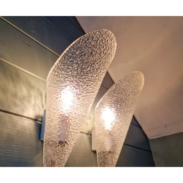 Vintage Wall Sconces in Textured Clear Plastic, 1970s, Set of 2 For Sale - Image 8 of 12