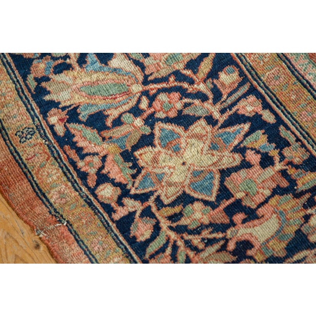 Traditional 1920s Antique Persian Farahan Sarouk Medallion Wool Carpet For Sale - Image 3 of 18