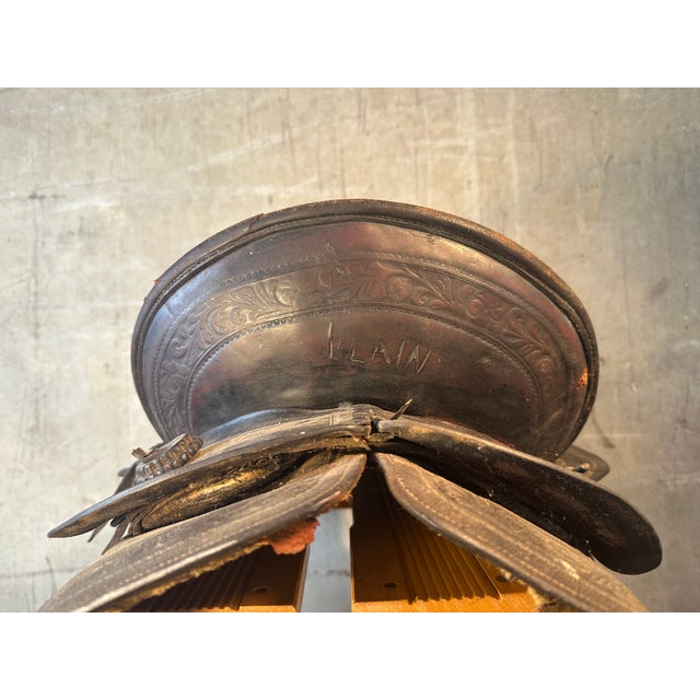 Animal Skin Vintage Western Horse Saddle Leather Tooled Floral Design 14" Seat "Blain" Marked For Sale - Image 7 of 13