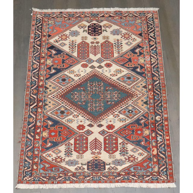 Vintage Inspired Caucasian Soumac rug no. j4817 For Sale - Image 4 of 8