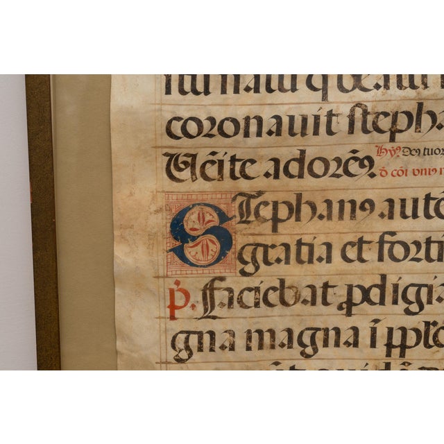 16th Century Framed Medieval Illuminated Manuscript Leaf From a Liturgical Choir Book For Sale In New York - Image 6 of 9