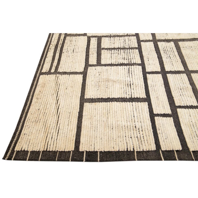 Modern Moroccan Style Beige Handmade Minimal Boho Oversize Wool Rug For Sale - Image 4 of 10