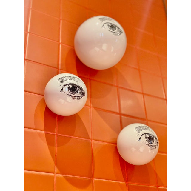 Eye_15 Figure in Stoneware by Rodrigo Vairinhos For Sale - Image 9 of 12