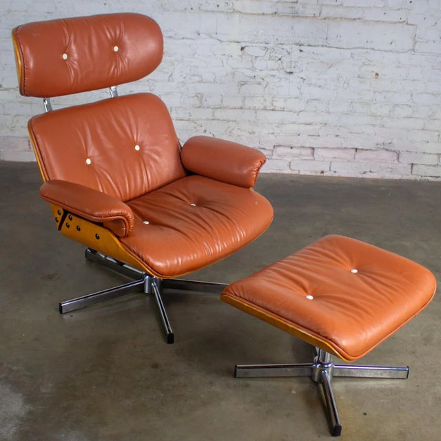 Mid-Century Modern MCM Style Mid to Late 20th Century Plycraft Lounge Chair & Ottoman in Saddle Color Italian Leather For Sale - Image 3 of 18