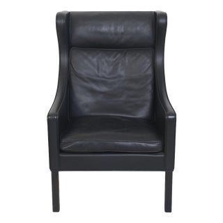 Model 2204 Wingchair in Black Leather by Børge Mogensen, 1990s For Sale