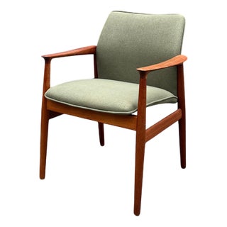 Armchair in Green Upholstery and Teak by Grete Jalk for Glostrup Møbelfabrik For Sale