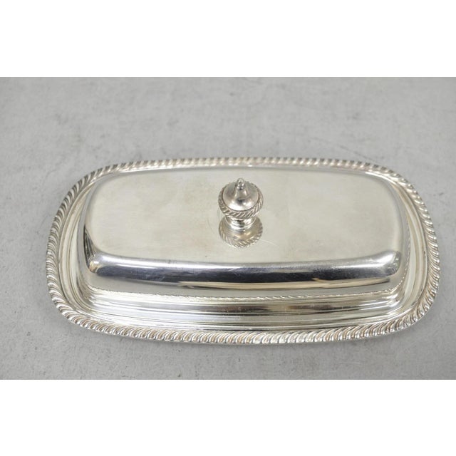 Silver Vintage Oneida Silver Plated Covered Butter Dish W/ Glass Liner (A) For Sale - Image 8 of 12