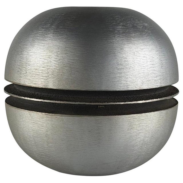 Gold Sculptural Cast Iron and Aluminum Vase by Burchiellaro, Italy, 1970s For Sale - Image 8 of 8