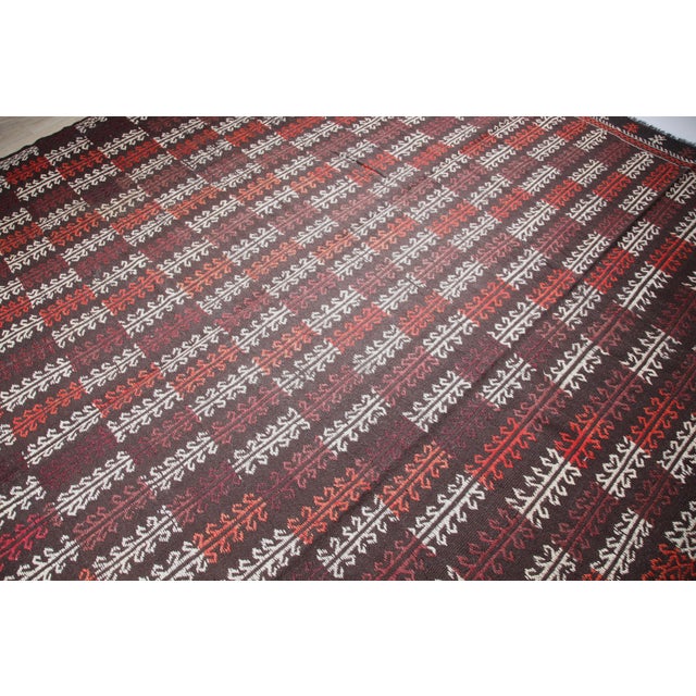 Handmade Flatweave Turkish Vintage Kilim Rug - 9'1 X 8'9 For Sale - Image 11 of 14