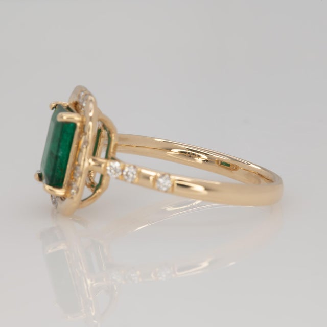 Green 1.6Ct Aaa Zambian Emerald Ring With Natural Diamonds Accents: Solid 14k Gold, Size 6.75 For Sale - Image 8 of 8