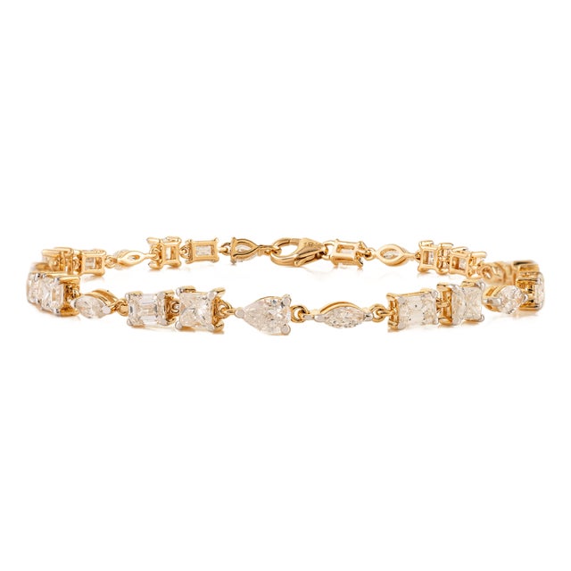 Luxury 4.89 Ct Mixed Cut Diamond Bracelet in 18k Yellow Gold Fine Jewelry For Sale