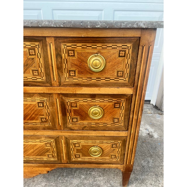 French 18th Century Louis XVI Walnut Château Period Marble Top Chest of Drawers For Sale - Image 4 of 12