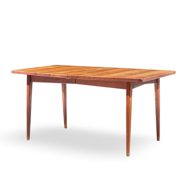 Brown Jens Risom Mid Century Walnut Surfboard Expanding Dining Table With 2 Leaves For Sale - Image 8 of 13