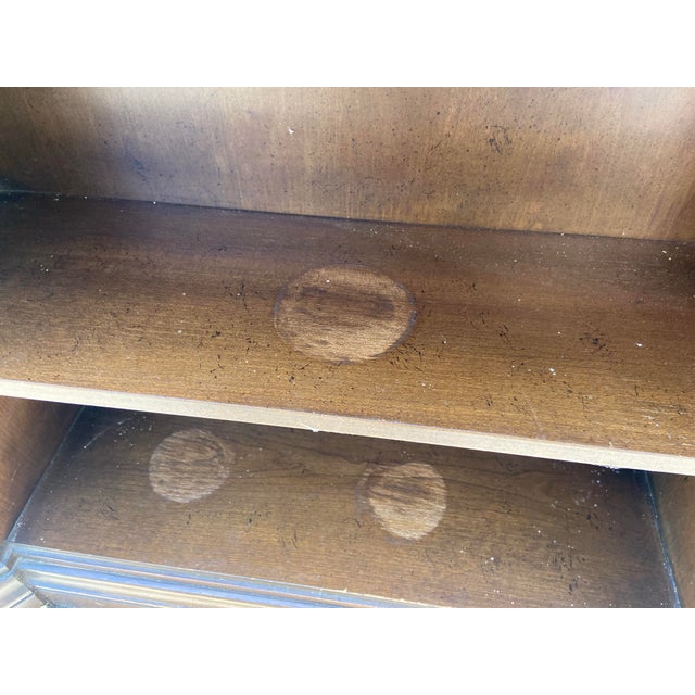 Wood Vintage Sligh Furniture Leather Top Mid Century Modern Campaign Executive Desk For Sale - Image 7 of 12