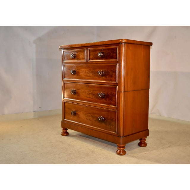19th Century Mahogany Chest of Drawers For Sale - Image 4 of 9