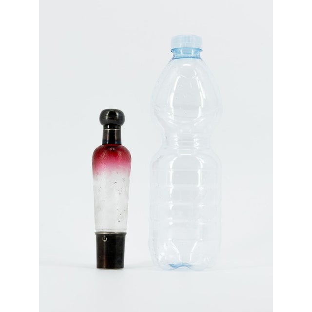 Art Nouveau Nancy Perfume Bottle in Polychrome Etched Glass with Full Silver Mount from Daum, 1890s For Sale - Image 10 of 11