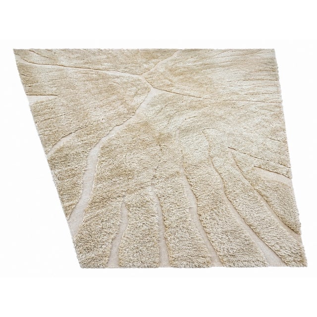 Rh Tarras Wool Rug – 10' × 14' Wheat | 100% Hand-Spun Wool | Hand-Knotted | Sculptural High-Low Texture For Sale - Image 10 of 18