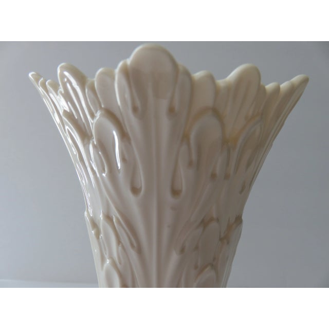 Lenox Vintage 1980s Lenox Usa Woodland Vase For Sale - Image 4 of 6