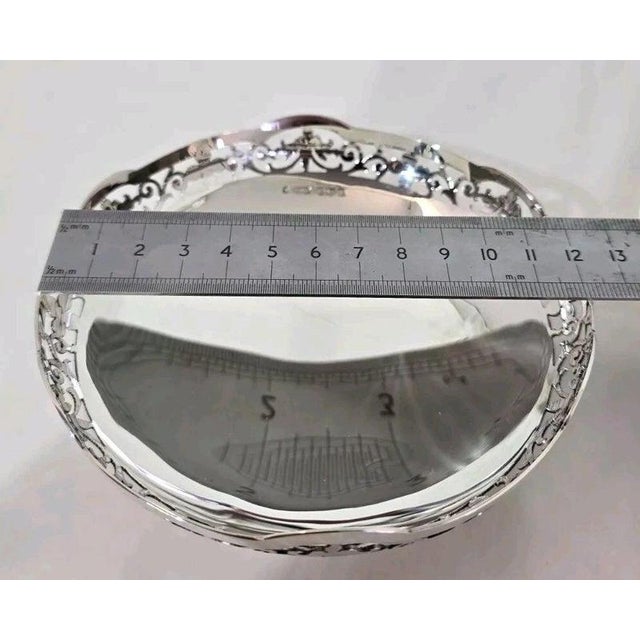 George VI Sterling Silver Bon Bon Dishes by Pinder Brothers, 1943, Set of 2 For Sale - Image 4 of 9