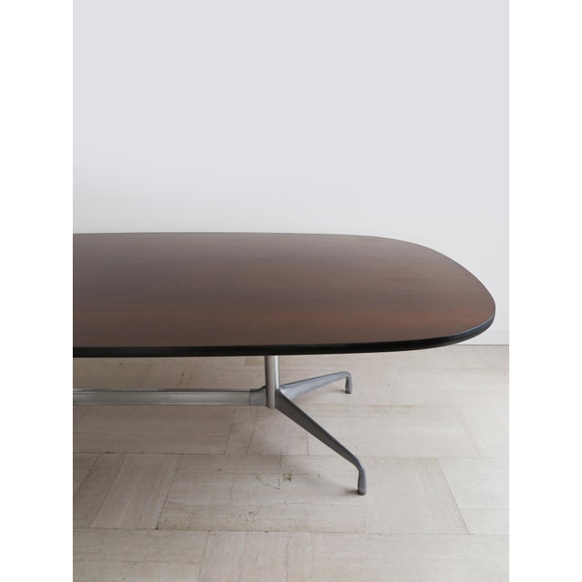 Large Wood and Aluminum Table by Charles & Ray Eames for Herman Miller, 1960s For Sale - Image 6 of 18
