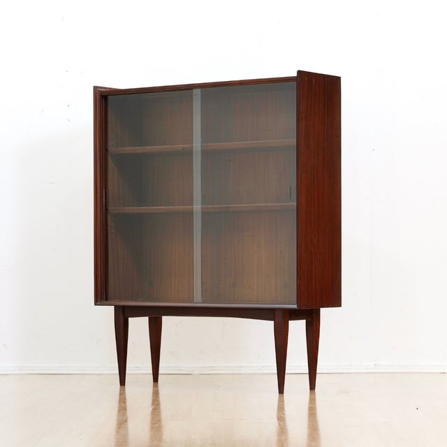 1950s Mid Century China Cabinet by Dalescraft For Sale - Image 5 of 9