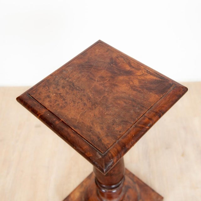Napoleon III Amboyna Burl Selette, in Very Good conditions. Designed before 1890