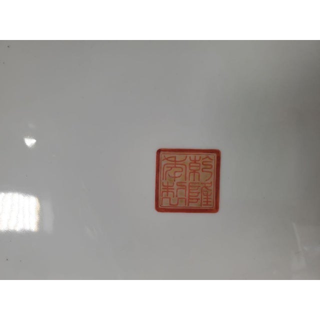 18th Century 18th Century Large Figurative Chinese Export Porcelain Charger With Qianlong Mark For Sale - Image 5 of 8