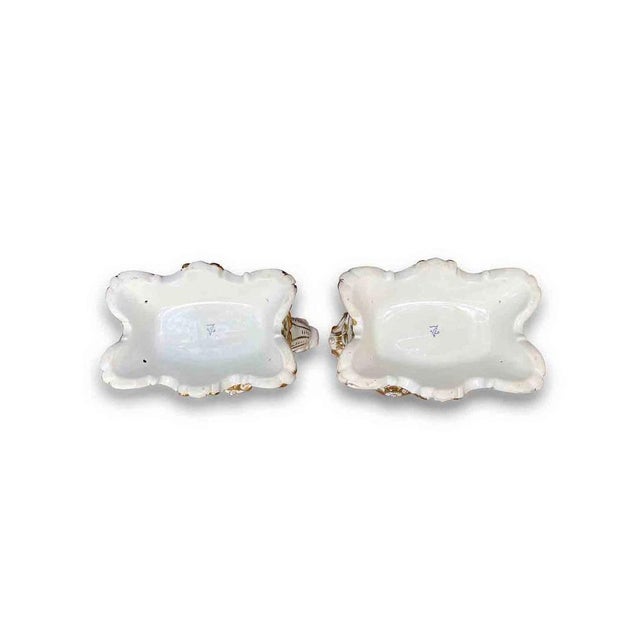 French Cornucopia Vases in Porcelain, 1800s, Set of 2 For Sale - Image 6 of 8