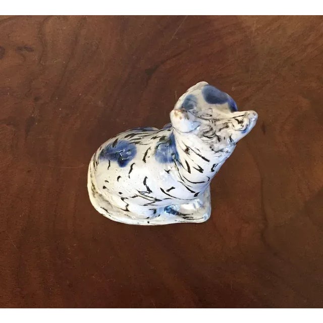 Blue 1740 Staffordshire Pottery Salt Glaze Stoneware Agate Cat For Sale - Image 8 of 11