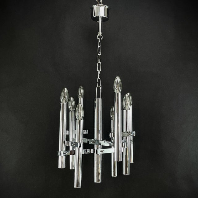 Silver Ceiling Lamp by Gaetano Sciolari - 1970s The silver ceiling lamp by Gaetano Sciolari, made in 1970, is a truly...