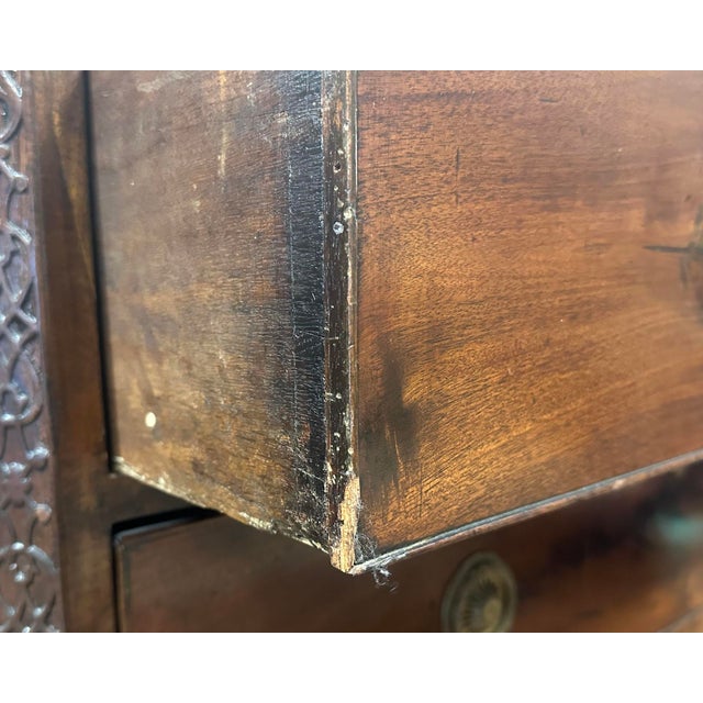 Brown 18th Century English 8-Drawer Chest on Chest For Sale - Image 8 of 8