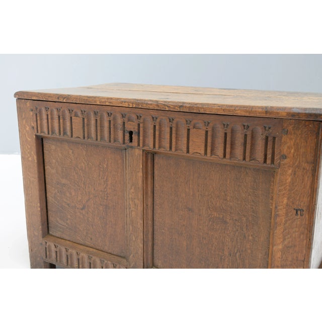 Brown Oak Box, 1760s For Sale - Image 3 of 9