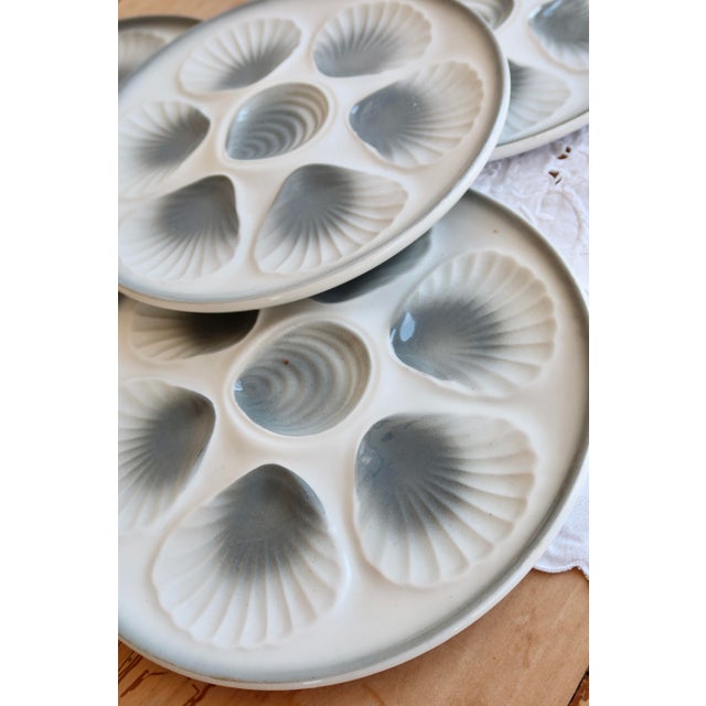 1970s Vintage Oyster Plates in Blue-Grey Gradient Earthenware from Moulin des Loups, 1970s, Set of 4 For Sale - Image 5 of 8