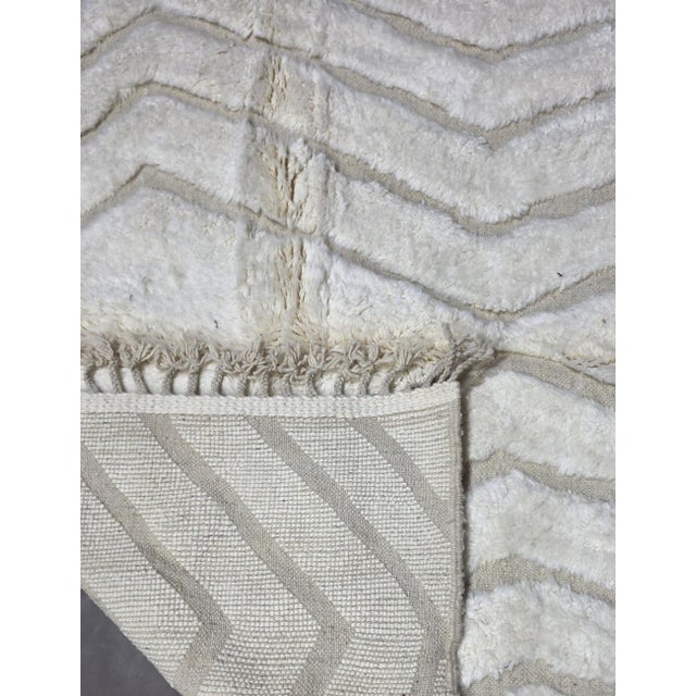 Modern Beni Ourain Style Rug - 9.8 X 6.4 Ft For Sale In Cleveland - Image 6 of 6