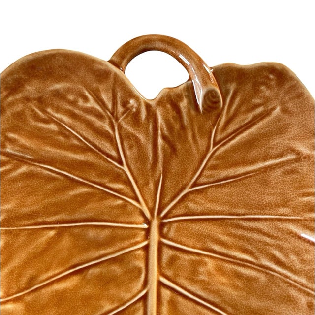 Mid-Century Modern Vintage Bordallo Pinheiro Orange Porcelain Majolica Leaf Shaped Dish Plate 12" Portugal. For Sale - Image 3 of 6