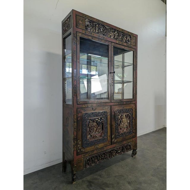 Chinese Richly Carved Display Cabinet, 1900s For Sale - Image 4 of 12